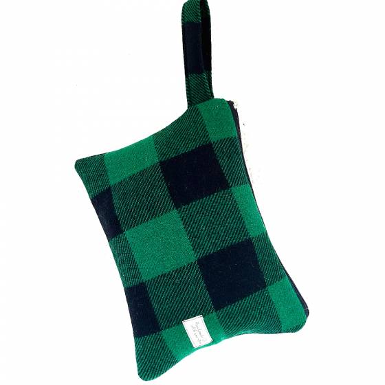 BUFFALO PLAID| GREEN WOOL POCHETTE